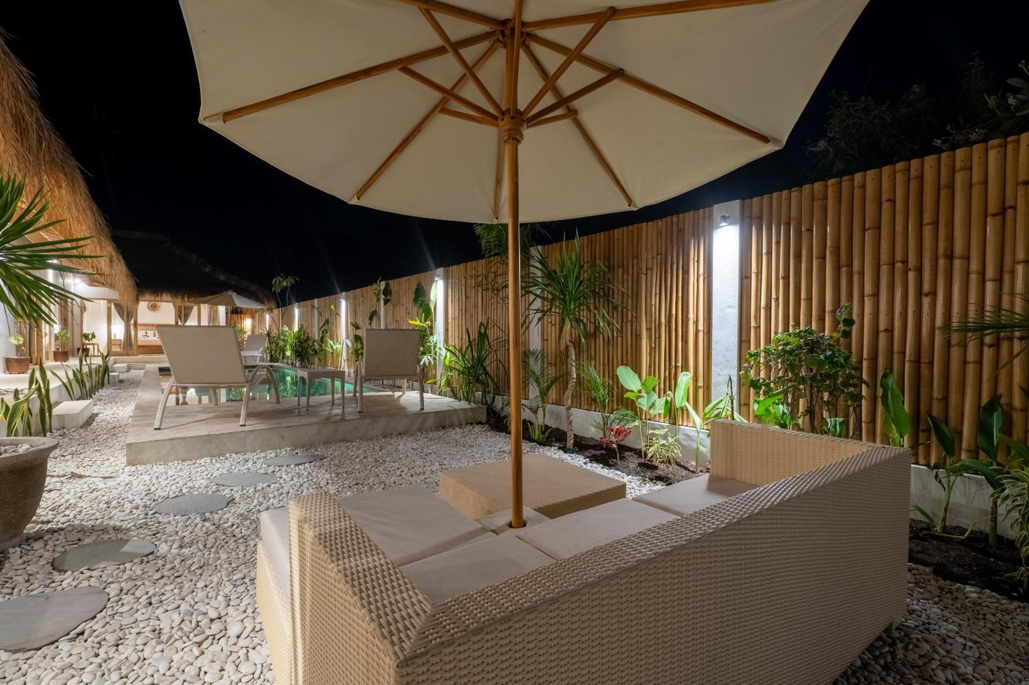 Villa Kelapa Kucing Gili Air Exteriör bild