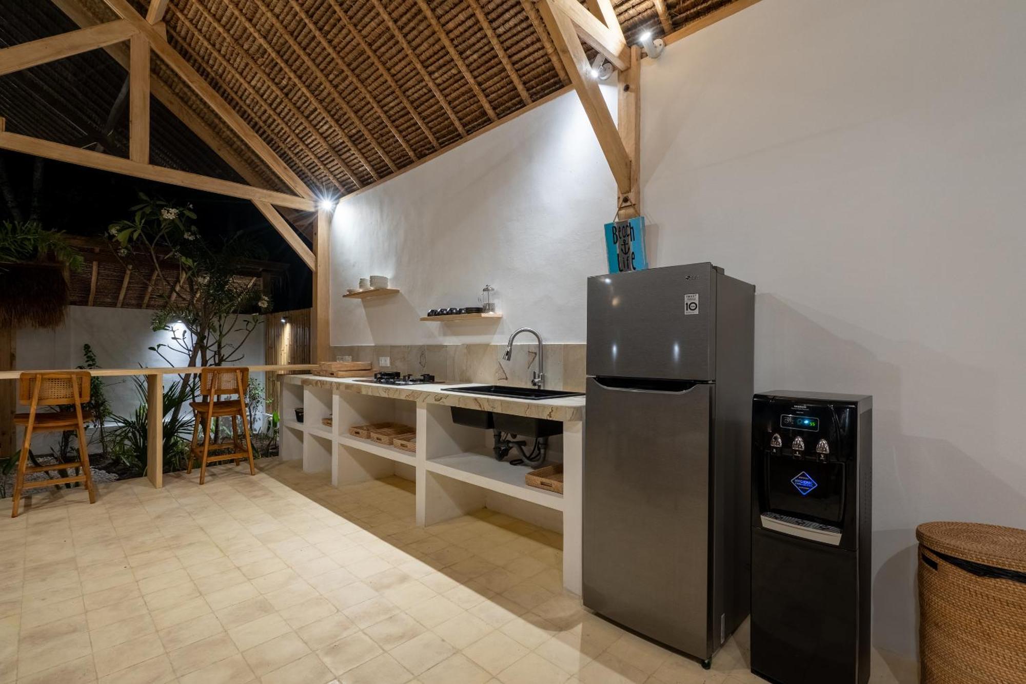 Villa Kelapa Kucing Gili Air Exteriör bild